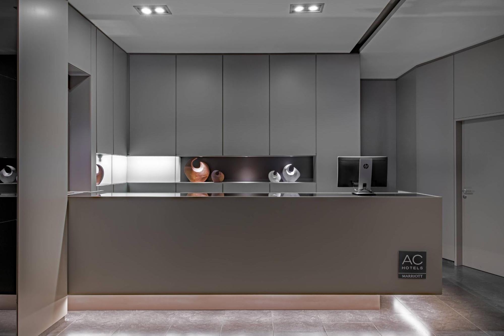 Ac Hotel Burgos By Marriott Exteriér fotografie