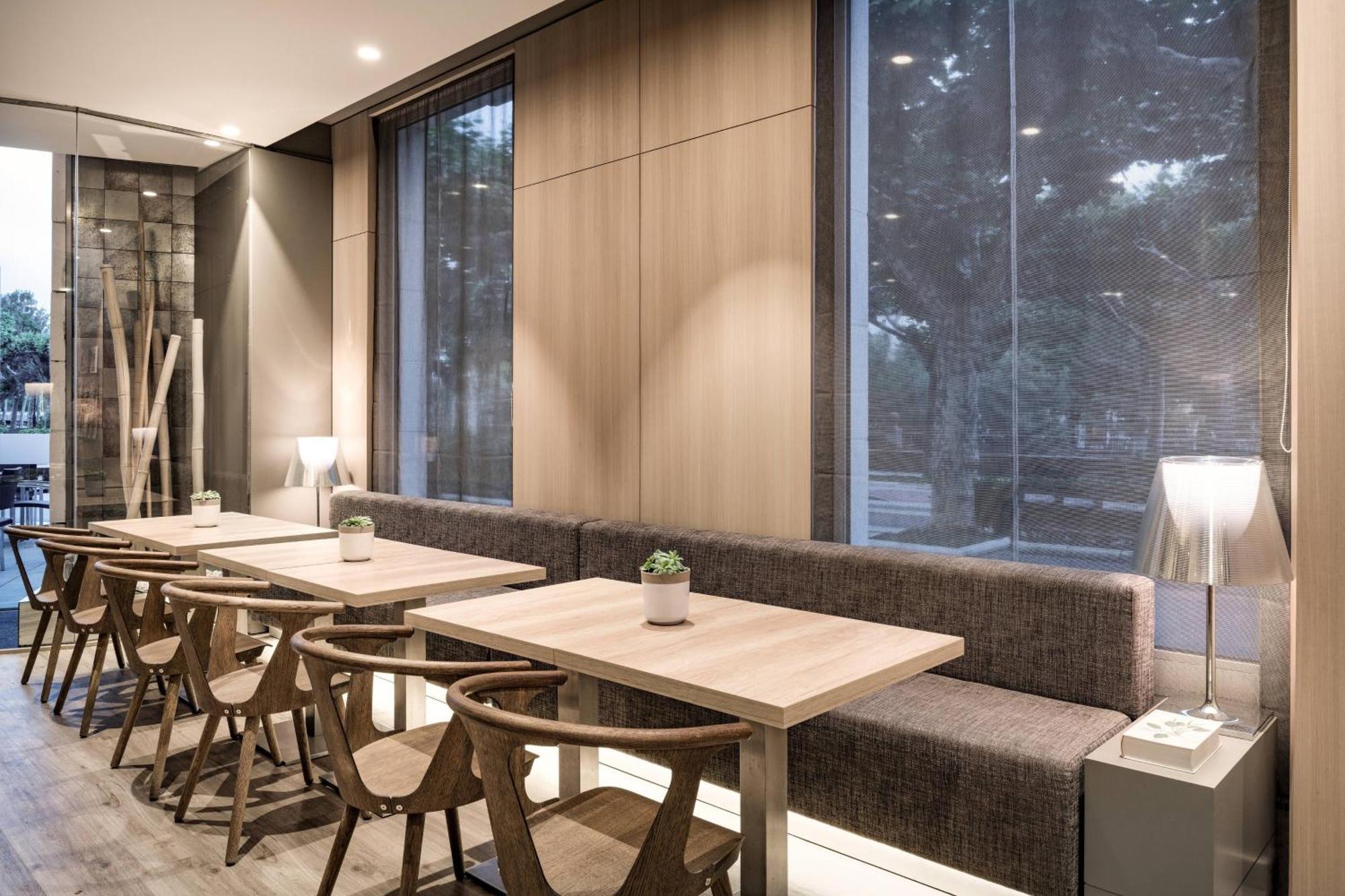 Ac Hotel Burgos By Marriott Exteriér fotografie